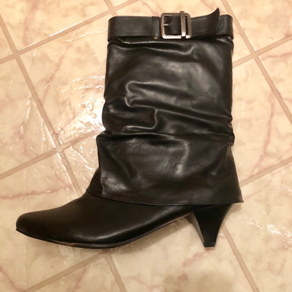 NWT Black Mid Calf Boots Size 10